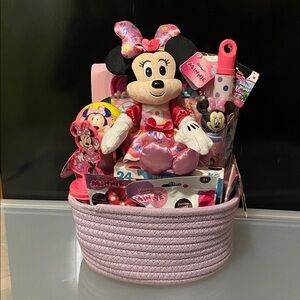 Minnie Mouse Small Easter Gift Basket 15 Pcs New